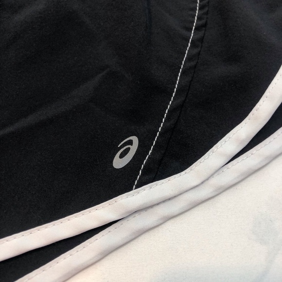 Asics Black White Running Shorts - Picture 4 of 16